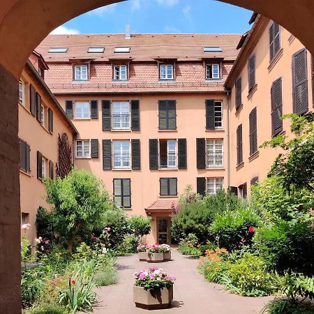 Au Kugelhopf Dore - Centre Historique Colmar Exterior photo